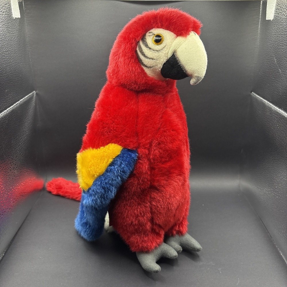 Vintage FAO Schwarz Scarlet Macaw Parrot Plush 12" Realistic Bird Stuffed Animal
